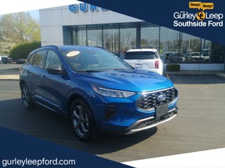 Used 2023 Ford Escape ST-Line image 1