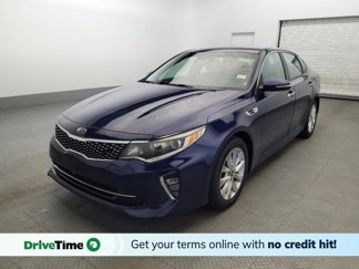 Used 2018 Kia Optima S image 1