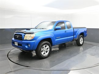 Used 2006 Toyota Tacoma PreRunner image 1