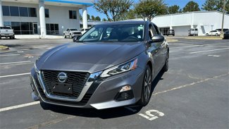 Used 2022 Nissan Altima 2.5 SL image 1