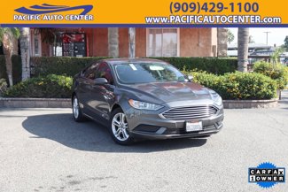 Used 2018 Ford Fusion SE image 1