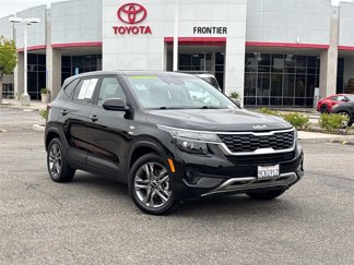 Used 2023 Kia Seltos LX image 1