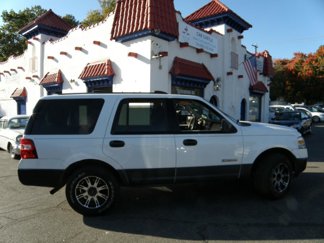Used 2007 Ford Expedition XLT image 1