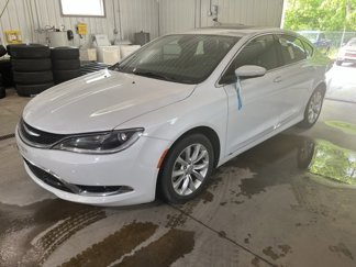 Used 2015 Chrysler 200 C image 1