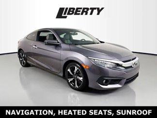 Used 2017 Honda Civic Touring image 1