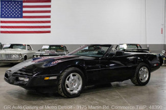 Used 1988 Chevrolet Corvette Convertible image 1