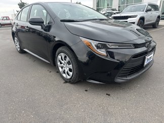 Used 2023 Toyota Corolla LE video 1