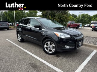 Used 2015 Ford Escape SE image 1