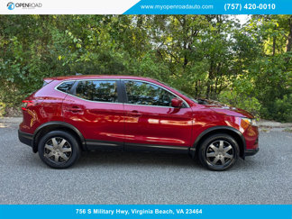 Used 2020 Nissan Rogue Sport S image 1