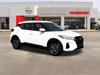Certified 2024 Nissan Kicks SV image 1