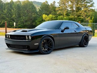 Used 2022 Dodge Challenger SRT Hellcat Redeye image 1