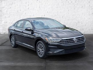 Used 2020 Volkswagen Jetta SE w/ SE Cold Weather Package image 1