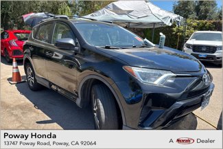 Used 2016 Toyota RAV4 LE image 1