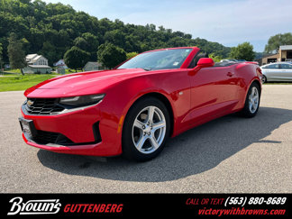Used 2021 Chevrolet Camaro LT image 1