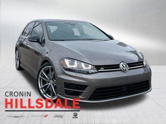 Used 2017 Volkswagen Golf R 4-Door image 1