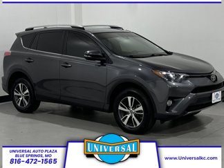 Used 2018 Toyota RAV4 XLE image 1