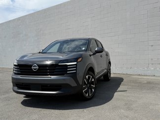 New 2025 Nissan Kicks SV w/ Charging Package image 1