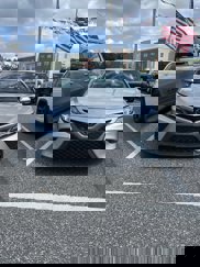 Used 2020 Toyota Camry SE image 1