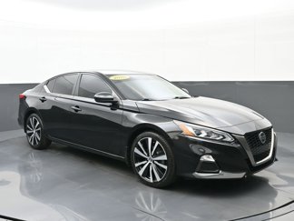 Used 2020 Nissan Altima 2.5 SR image 1