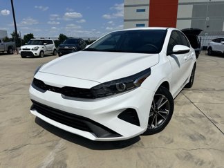 Certified 2022 Kia Forte LXS w/ LXS Technology Package image 1