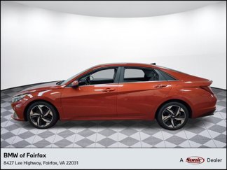 Used 2021 Hyundai Elantra Limited image 1