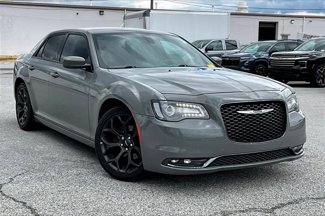 Used 2019 Chrysler 300 S image 1