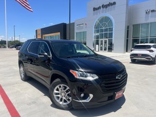 Used 2021 Chevrolet Traverse LT image 1
