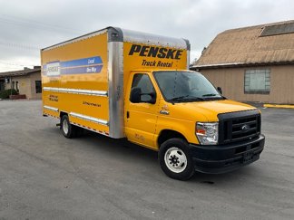 Used 2022 Ford E-350 and Econoline 350 Super Duty image 1