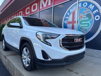 Used 2020 GMC Terrain SLE image 1