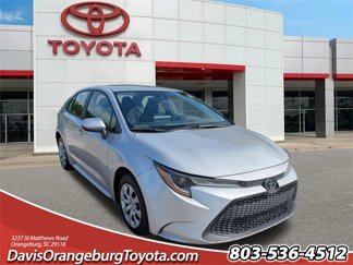 Used 2022 Toyota Corolla LE image 1