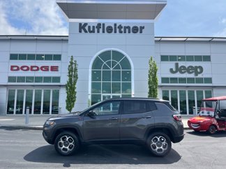 Used 2022 Jeep Compass Trailhawk image 1