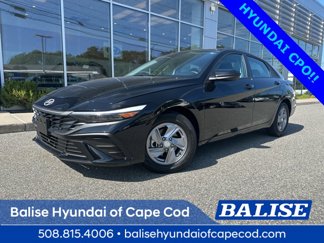 Used 2025 Hyundai Elantra SE image 1