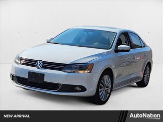 Used 2014 Volkswagen Jetta SEL image 1