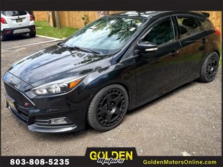 Used 2015 Ford Focus ST w/ Equipment Group 402A image 1