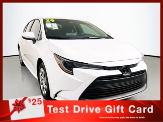 Used 2024 Toyota Corolla LE image 1