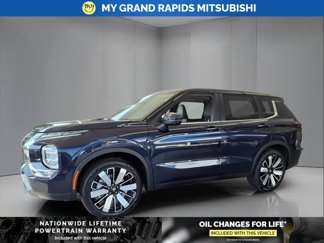 New 2025 Mitsubishi Outlander SE image 1