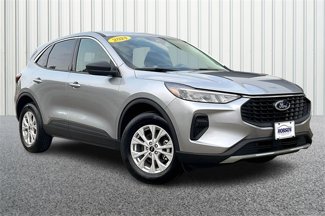 Used 2024 Ford Escape Active image 1