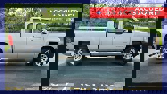 Used 2011 Chevrolet Silverado 1500 W/T image 1