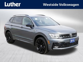Certified 2021 Volkswagen Tiguan SE R-Line image 1