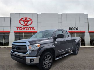 Used 2015 Toyota Tundra SR5 image 1