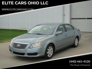 Used 2010 Toyota Avalon XL image 1