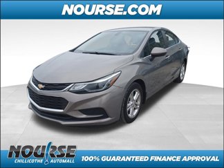Used 2017 Chevrolet Cruze LT w/ Convenience Package image 1