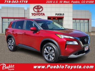 Used 2023 Nissan Rogue SV image 1