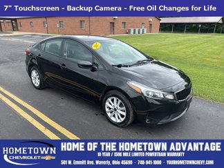 Used 2017 Kia Forte S image 1