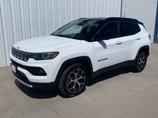 Used 2024 Jeep Compass Limited image 1
