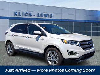 Used 2017 Ford Edge Titanium w/ Technology Package image 1