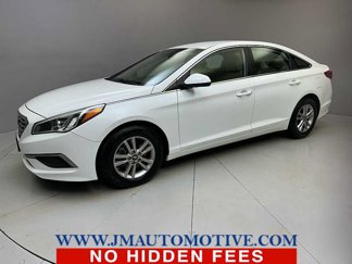 Used 2017 Hyundai Sonata SE image 1