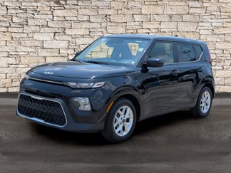 Used 2022 Kia Soul LX w/ Technology Package image 1