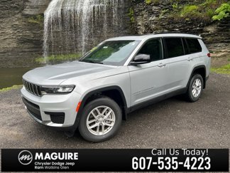 New 2025 Jeep Grand Cherokee L Laredo image 1