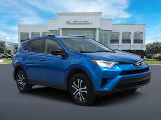 Used 2016 Toyota RAV4 LE image 1